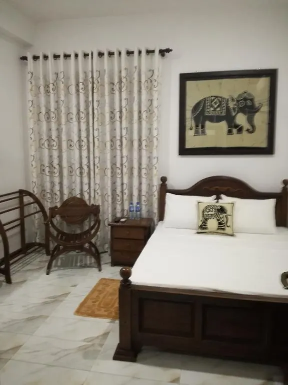 Bianco Terrace Hotel Negombo